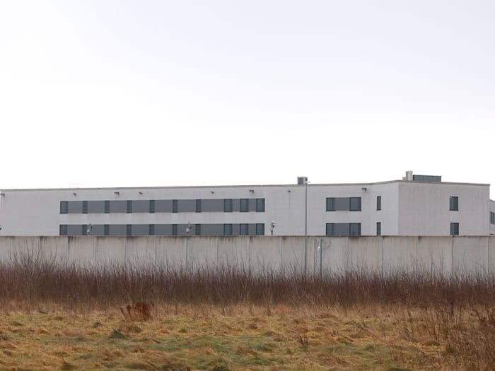 In der JVA Augsburg-Gablingen sollen Gefangene misshandelt worden sein (Archivbild).  / Foto: Karl-Josef Hildenbrand/dpa