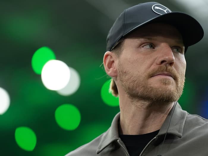 Will seine Gladbacher gegen Bayern München mutig spielen sehen: Trainer Eugen Polanski (Archivbild). / Foto: Fabian Strauch/dpa