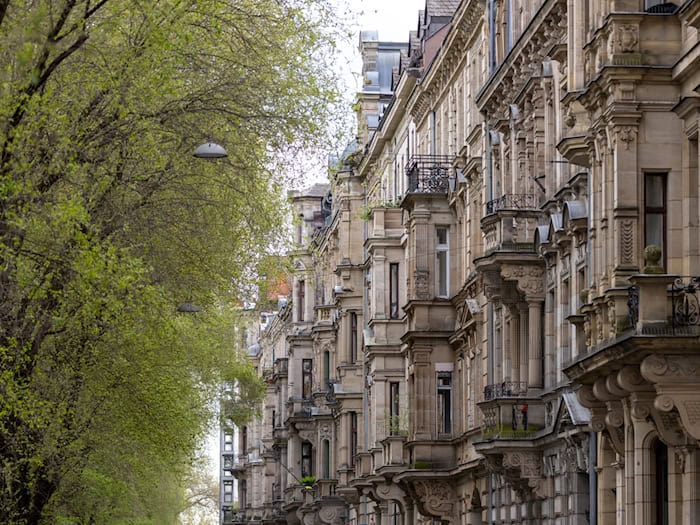 Die Hornschuchpromenade in Fürth - der laut IVD Süd für Wohnungsinteressenten günstigsten großen Stadt in Bayern. (Archiv) / Foto: Daniel Karmann/dpa