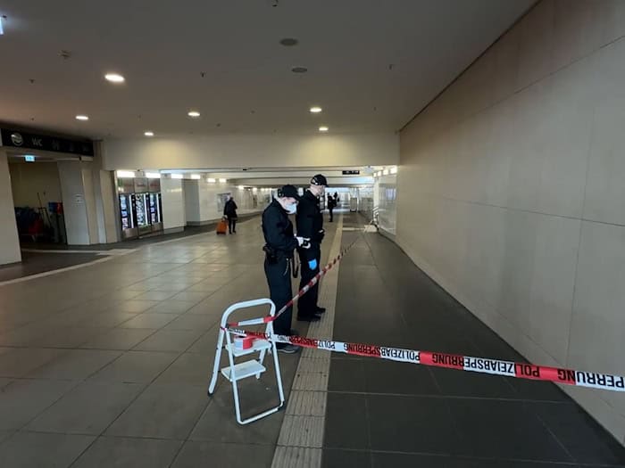 Der Verdächtige wurde kurz nach der Tat festgenommen. (Archivbild) / Foto: Michaela Johannsen/dpa