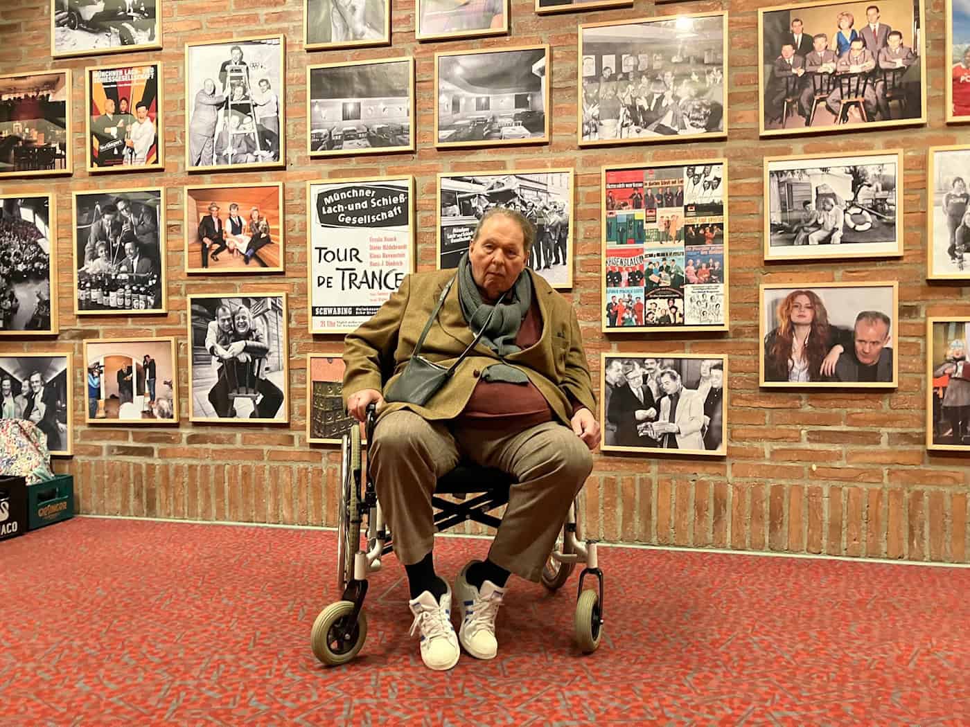 Schauspiel Ottfried Fischer hat mit Hilfe einer Abnehmspritze eigenen Angaben nach noch einmal 30 Kilogramm abgenommen. (Archivbild) / Foto: Britta Schultejans/dpa