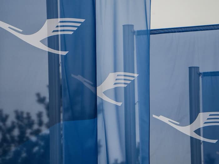 Lufthansa meidet Flughäfen in Nahost, legt aber neue Flüge etwa nach Asien auf. (Archivbild) / Foto: Andreas Arnold/dpa