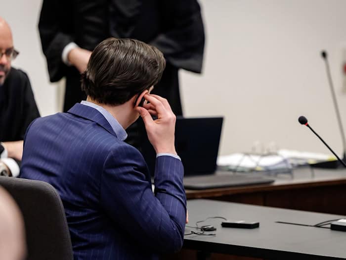 Nach Todesschüssen auf einer Hochzeit hat die Verteidigung des Angeklagten Revision gegen das Mordurteil des Landgerichts Nürnberg-Fürth eingelegt. / Foto: Daniel Karmann/dpa