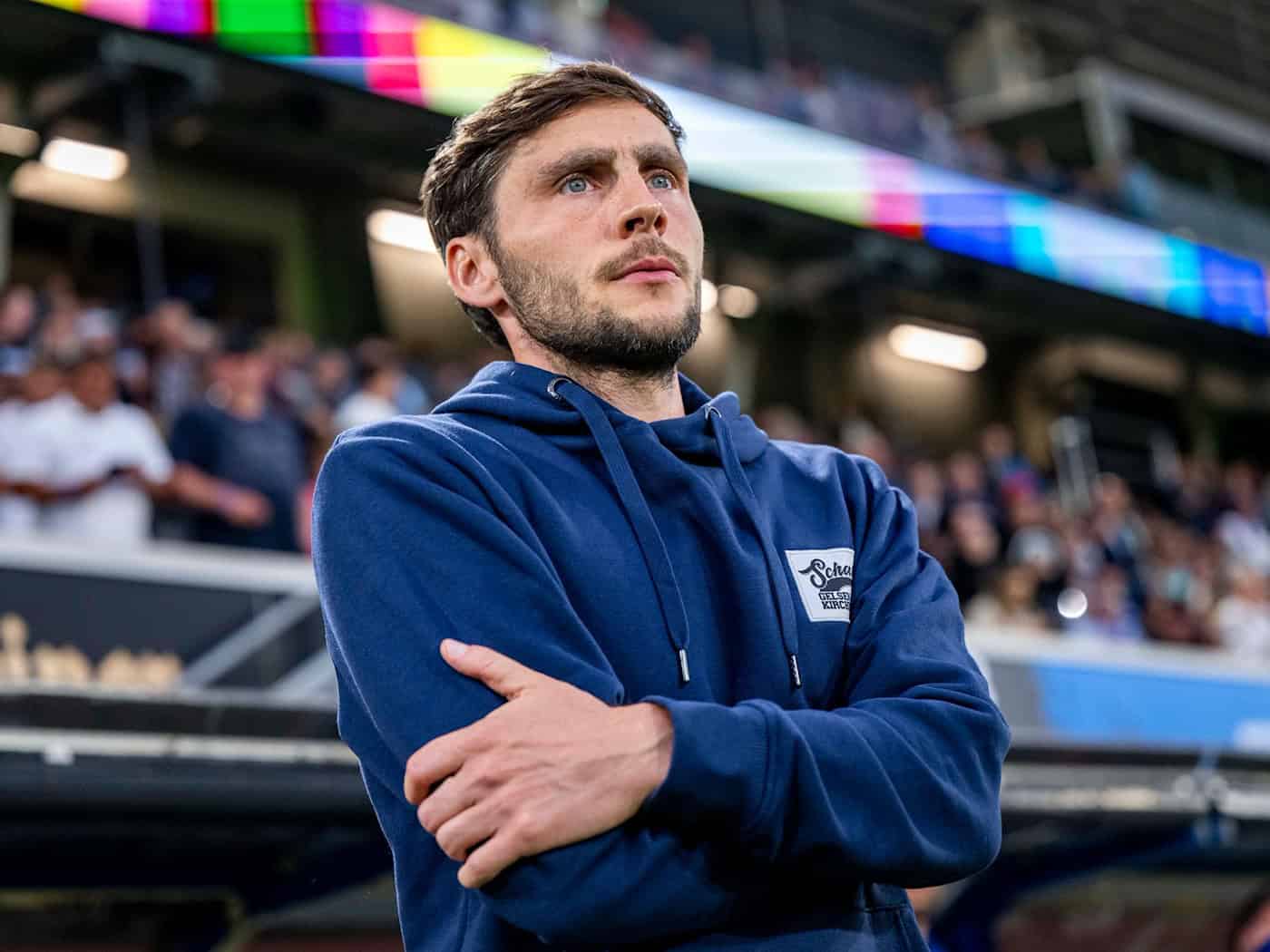 Der frühere Schalker Kreutzer verstärkt den Trainerstab beim 1. FC Nürnberg. (Archivbild) / Foto: David Inderlied/dpa