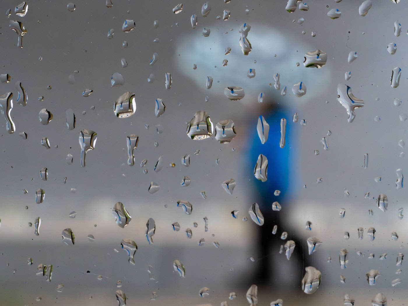 Das Wetter bleibt heute und am Mittwoch ungemütlich.  / Foto: Pia Bayer/dpa