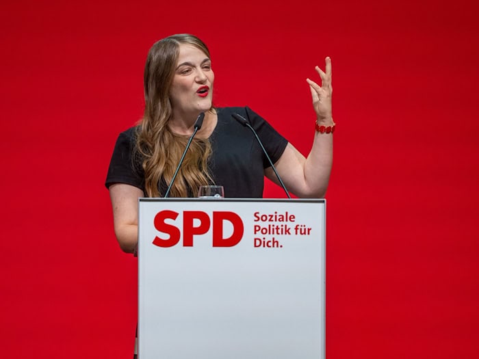 Die Bayern-SPD richtet deutliche Worte an Markus Söder. (Archivbild) / Foto: Armin Weigel/dpa