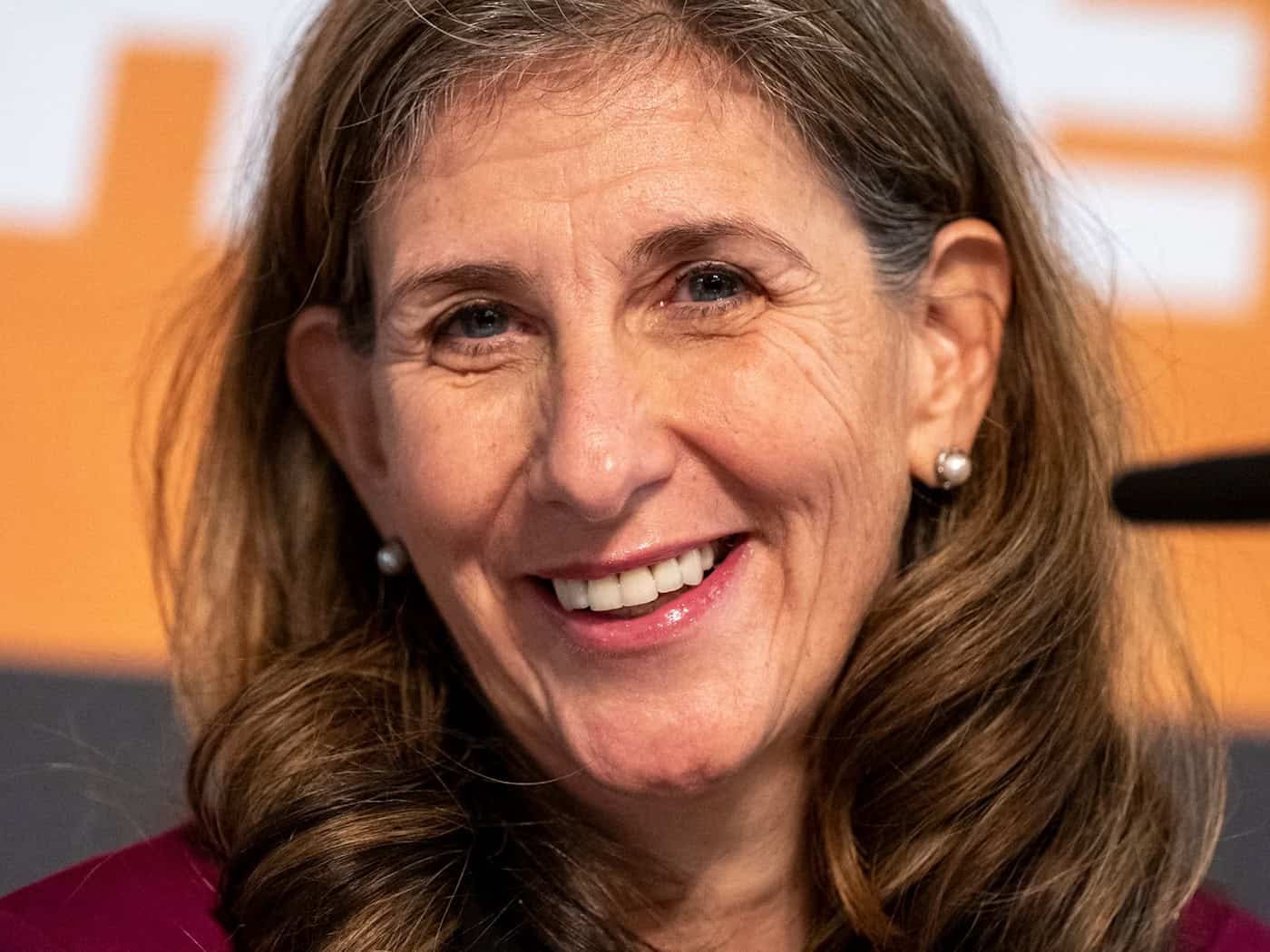 Die Stichwahl muss zeigen, wer Nachfolger von Landrätin Indra Baier-Müller in Sonthofen wird. (Archivbild) / Foto: Peter Kneffel/dpa