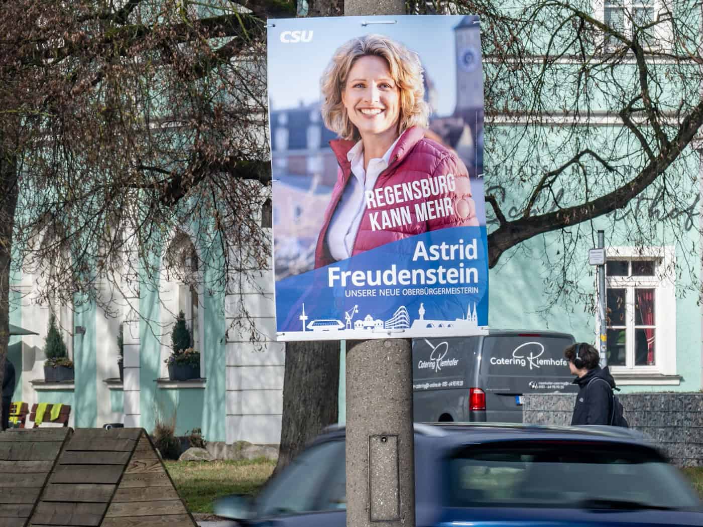 Astrid Freudenstein, CSU-Kandidatin für das Oberbürgermeisteramt in Regensburg, kam nach vorläufigem Ergebnis auf 37,4 Prozent der Stimmen. (Archivbild) / Foto: Armin Weigel/dpa