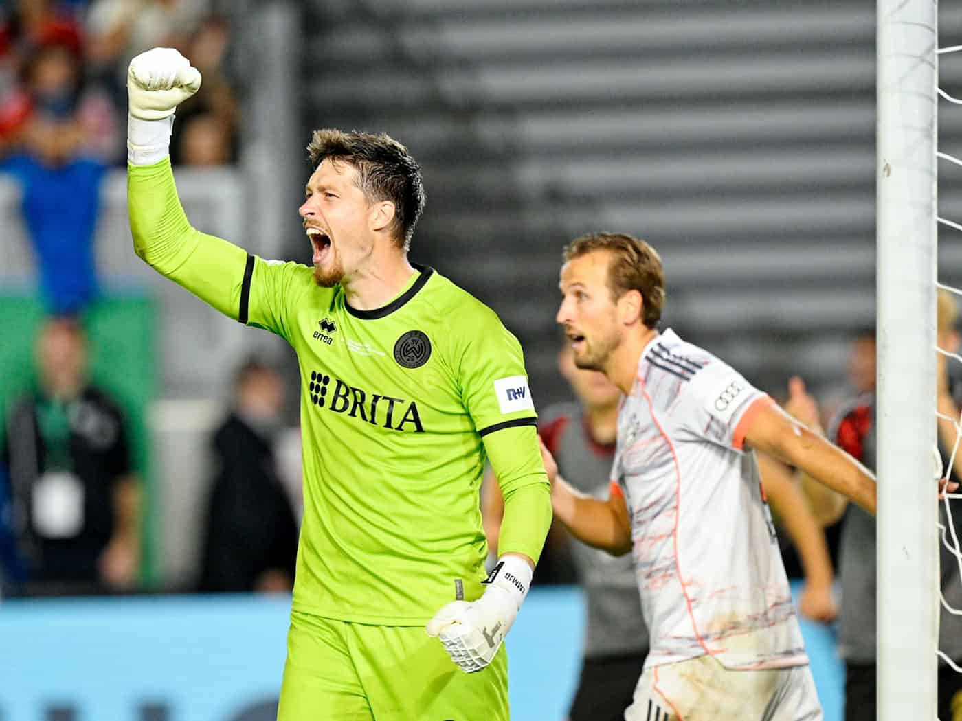 Torwart Florian Stritzel und der SVWW: Wiedersehen mit dem FC Bayern. (Archivbild) / Foto: Uwe Anspach/dpa