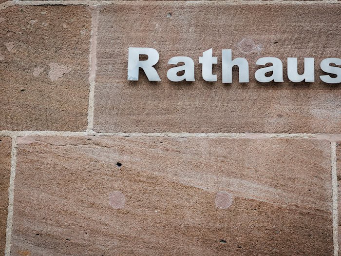 Wo werden die Kommunalwahlen besonders spannend? (Illustration) / Foto: Daniel Karmann/dpa