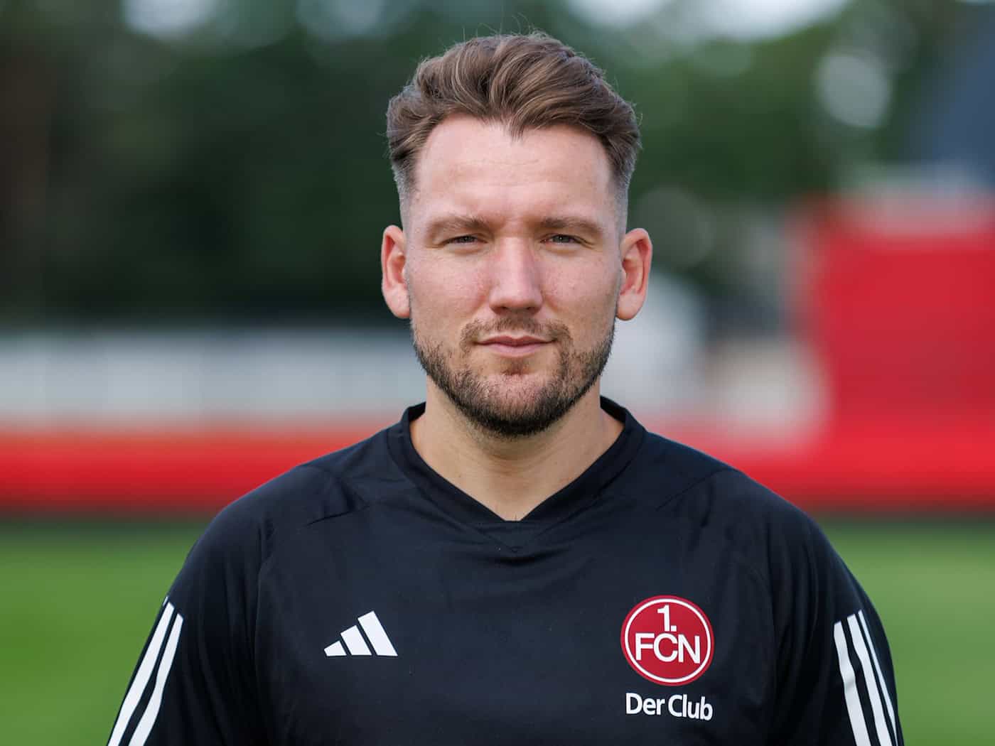 Thomas Oostendorp ist nicht mehr Trainer der Nürnbergerinnen.  / Foto: Daniel Karmann/dpa