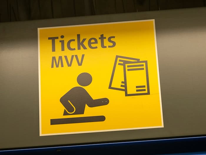 Bietet aber nächster Woche nicht mehr nur Fahrkarten, sondern auch Leihräder: der Münchner Verkehrsverbund MVV. (Symbolbild) / Foto: Peter Kneffel/dpa