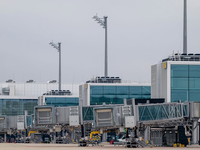 Der Erweiterungsbau des Münchner Flughafens ist eröffnet - eine Woche vor der Inbetriebnahme.  / Foto: Peter Kneffel/dpa