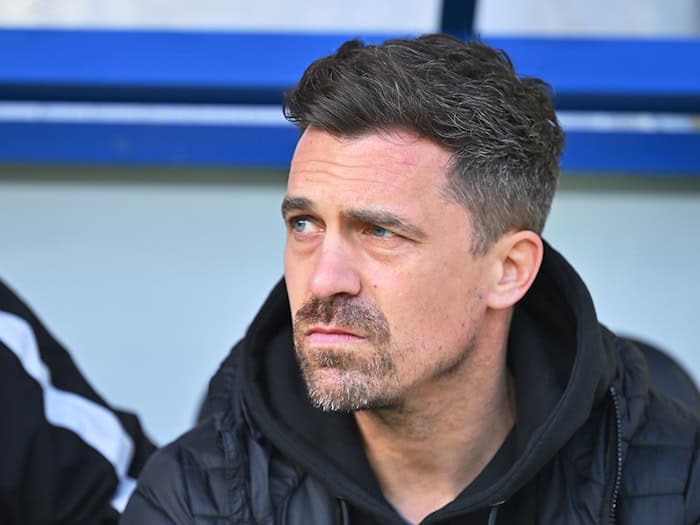 Nach dem Skandalspiel gegen Hertha muss Trainer Thomas Stamm mit Dynamo Dresden beim Club in Nürnberg antreten. (Archivbild) / Foto: Swen Pförtner/dpa