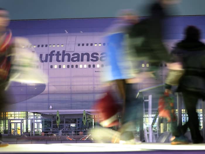 Nach den Pilotinnen und Piloten streikt nun das Kabinenpersonal bei der Lufthansa. (Archivbild) / Foto: Karl-Josef Hildenbrand/dpa