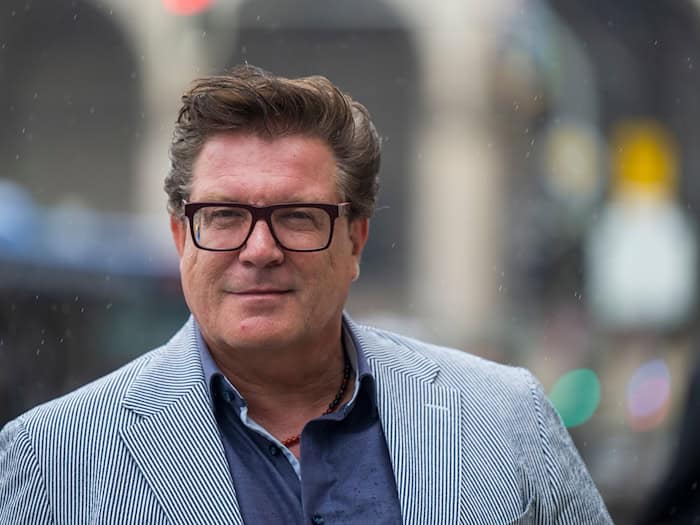 Die Menschen hätten verlernt, einander zuzuhören, findet Schauspieler Francis Fulton-Smith. (Archivbild) / Foto: Peter Kneffel/dpa