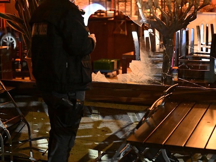 Die Polizei vermutet Antisemitismus hinter dem Angriff.  / Foto: Felix Hörhager/dpa