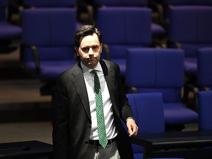 Johannes Winkel zieht den Unmut der bayerischen Staatsregierung auf sich. (Archivfoto)  / Foto: Lilli Förter/dpa