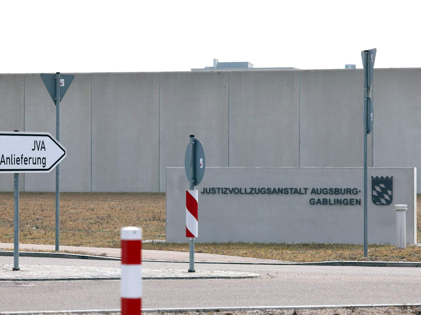 Gegen weitere Mitarbeiter des Augsburger Gefängnisses wurde Anklage erhoben. (Archivbild) / Foto: Karl-Josef Hildenbrand/dpa