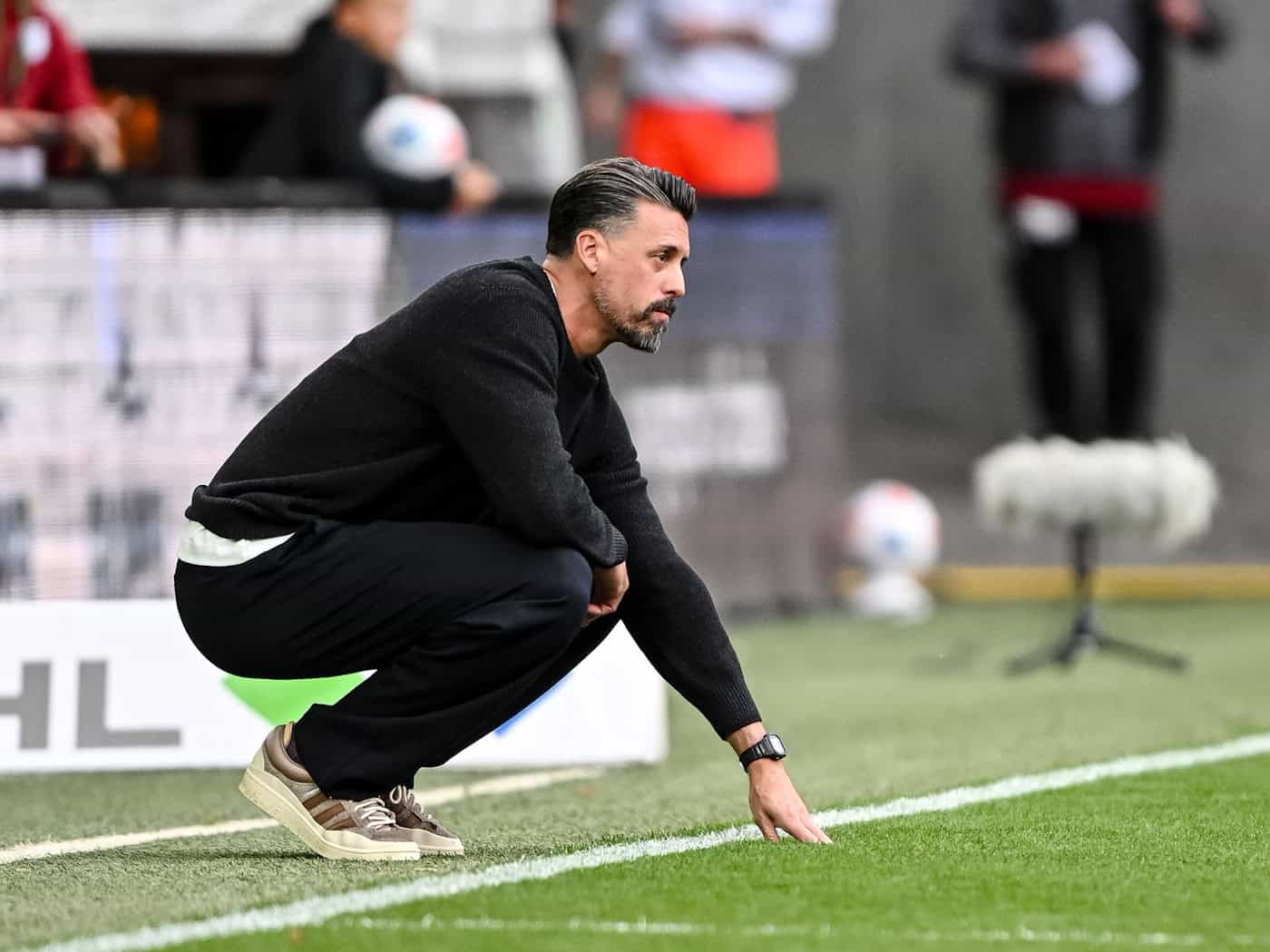 Sandro Wagner ist nach seiner Trennung von Augsburg noch ohne neuen Verein. (Archivbild) / Foto: Harry Langer/dpa