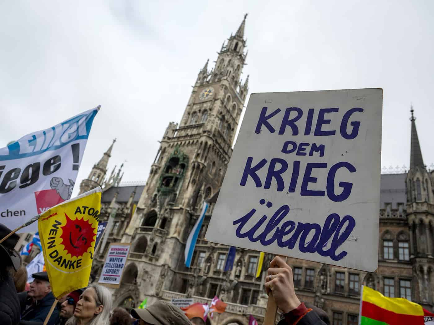 Der Karsamstag war in Bayern der Haupttag der Ostermärsche. / Foto: Stefan Puchner//dpa