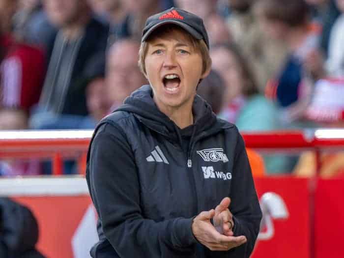 Gelingt der Coup? Trainerin Ailien Poese und Union Berlin fordern den FC Bayern. (Archivbild) / Foto: Soeren Stache/dpa