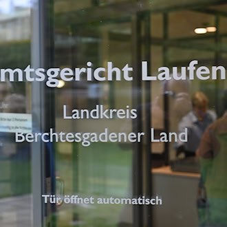 Das Amtsgericht Laufen stellte das Verfahren ein (Archiv).  / Foto: Felix Hörhager/dpa