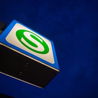 Auf den Strecken der Münchner S-Bahn brauchen die Menschen aktuell viel Geduld. (Symbolbild) / Foto: Lino Mirgeler/dpa