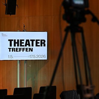 Das Theatertreffen beginnt am Freitag. (Archivbild)  / Foto: Jens Kalaene/dpa