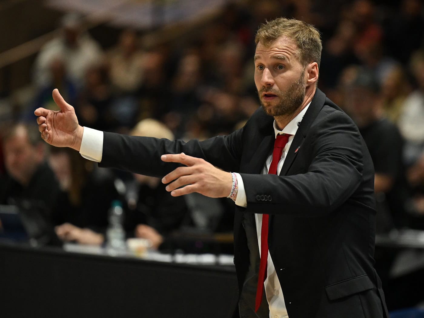 Gavel und Bamberg machen den ersten Schritt in den Playoffs. (Archivbild) / Foto: Swen Pförtner/dpa