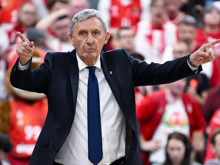 Sieg Nummer drei gegen Trier: Bayern-Coach Svetislav Pesic. (Archivbild)   / Foto: Sven Hoppe/dpa