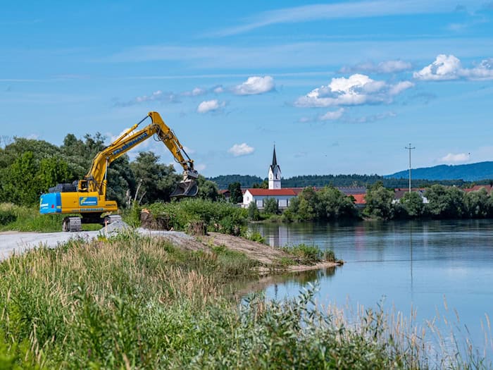 Nahezu 70 Kilometer Donau soll in Niederbayern ausgebaut werden. (Archivbild) / Foto: Armin Weigel/dpa