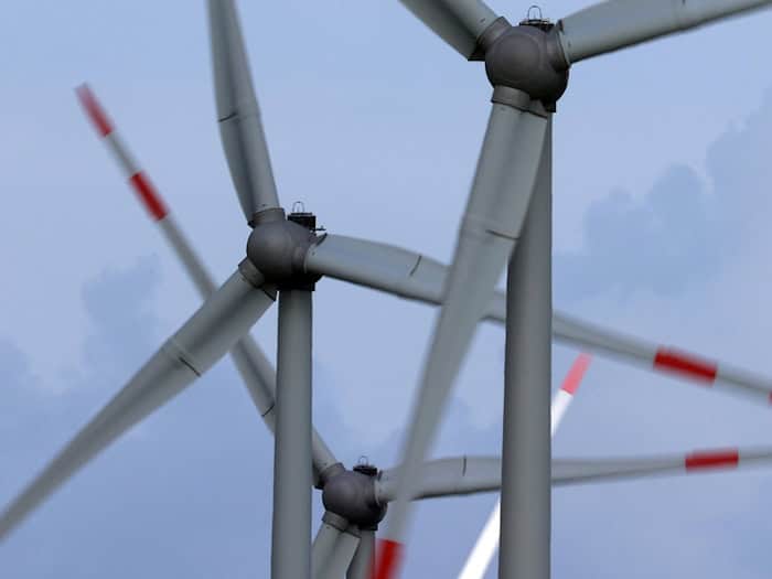 Die Firma Qair will mit dem Bau des Windparks im Altöttinger Forst 2027 beginnen. (Symbolbild)  / Foto: Karl-Josef Hildenbrand/dpa