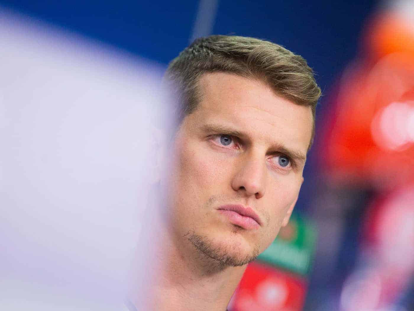 Ex-Bundesliga-Profi Lars Bender heuert im Nachwuchs des FC Bayern an. (Archivbild) / Foto: Rolf Vennenbernd/dpa