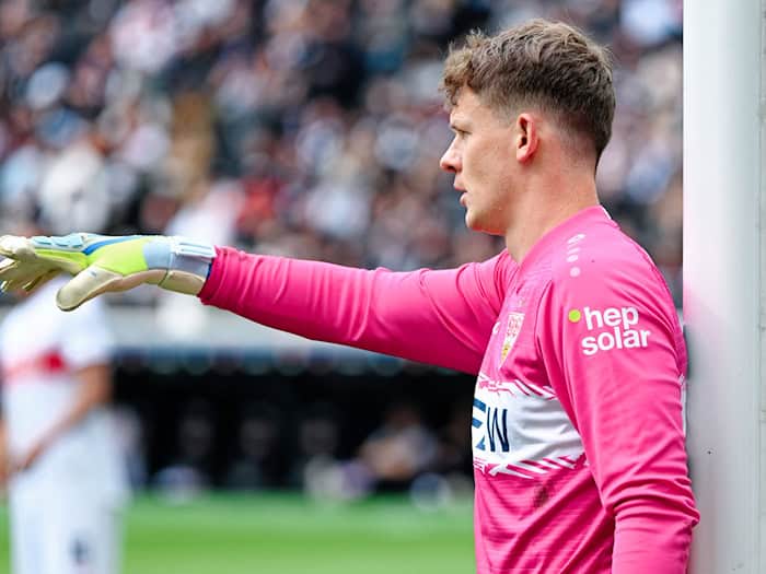 FC Bayern schafft Klarheit bei Nationaltorwart Nübel