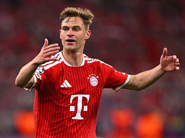 Die Nationalspieler des FC Bayern um Kapitän Joshua Kimmich werden nach dem verpassten Champions-League-Finale nun in der WM-Vorbereitung komplett dabei sein.  / Foto: Tom Weller/dpa