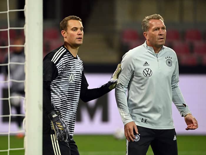 Manuel Neuer (l) und Andreas Köpke sind Vertraute. (Archivbild) / Foto: Federico Gambarini/dpa