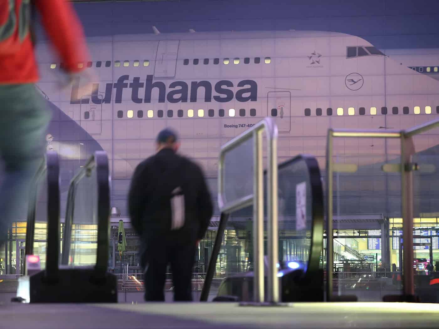 Die Lufthansa setzt auf den Flughafen München und will massiv seine Kapazitäten ausbauen. (Illustration)  / Foto: Karl-Josef Hildenbrand/dpa
