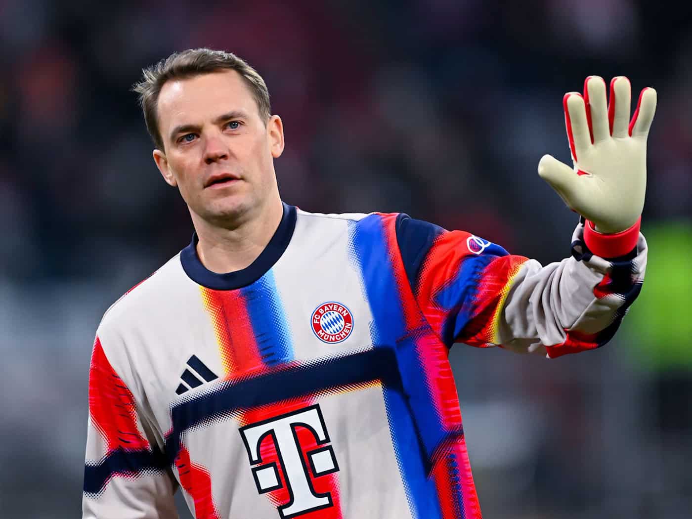 Manuel Neuer will im Sommer noch nicht Servus sagen. (Archivbild) / Foto: Sven Hoppe/dpa