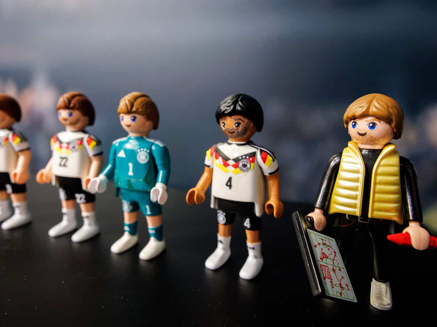 Der Playmobil-Hersteller Horst-Brandstätter-Group hat im zurückliegenden Geschäftsjahr 2024/2025 erneut Umsatzverluste einstecken müssen (Archivbild). / Foto: Daniel Karmann/dpa
