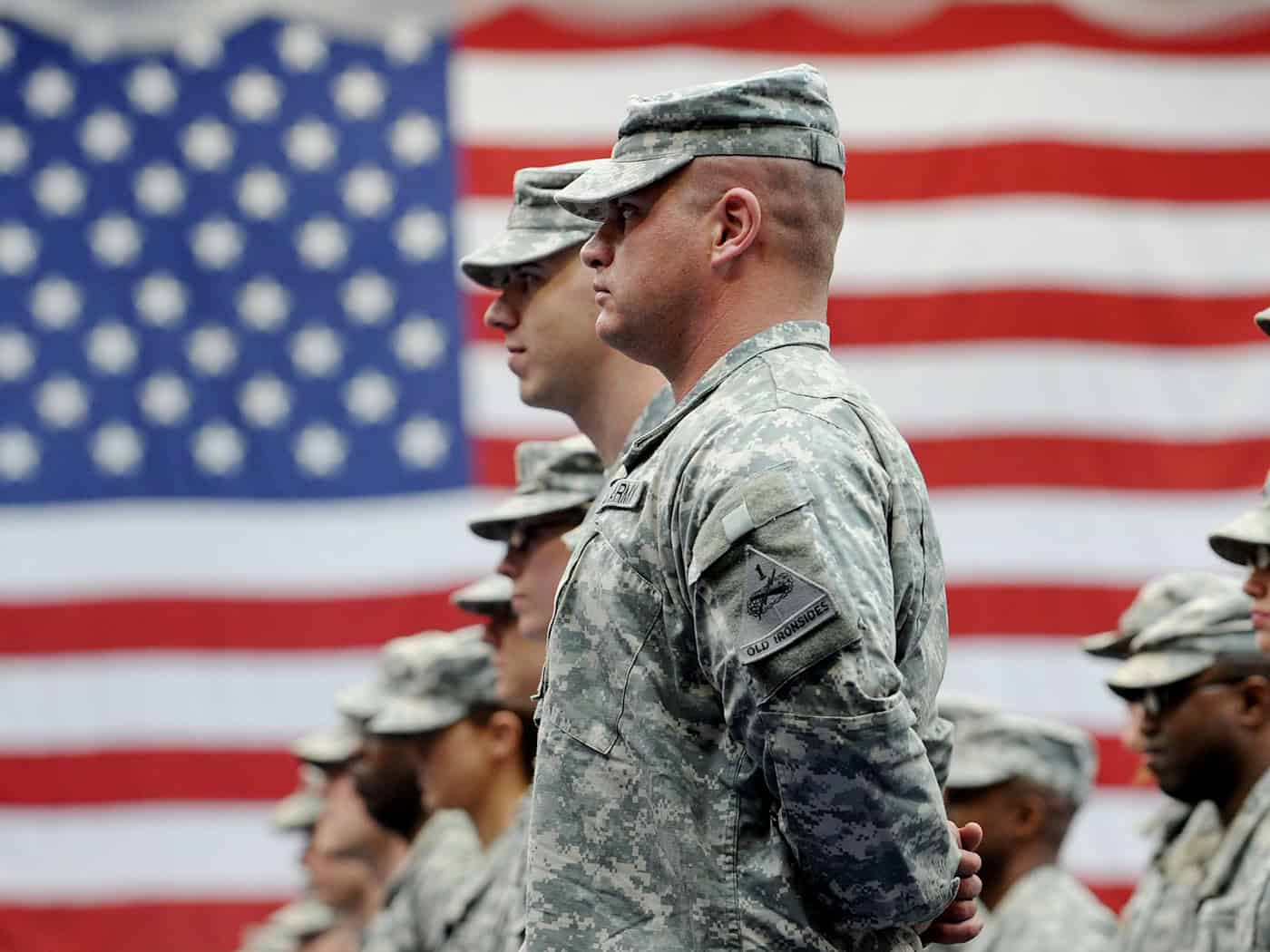Ein Truppenabzug aus Deutschland könnte Tausende Jobs kosten.  / Foto: Frank May/dpa
