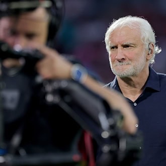 Völler hat die Hoeneß-Kritik zurückgewiesen. (Archivbild) / Foto: Rolf Vennenbernd/dpa
