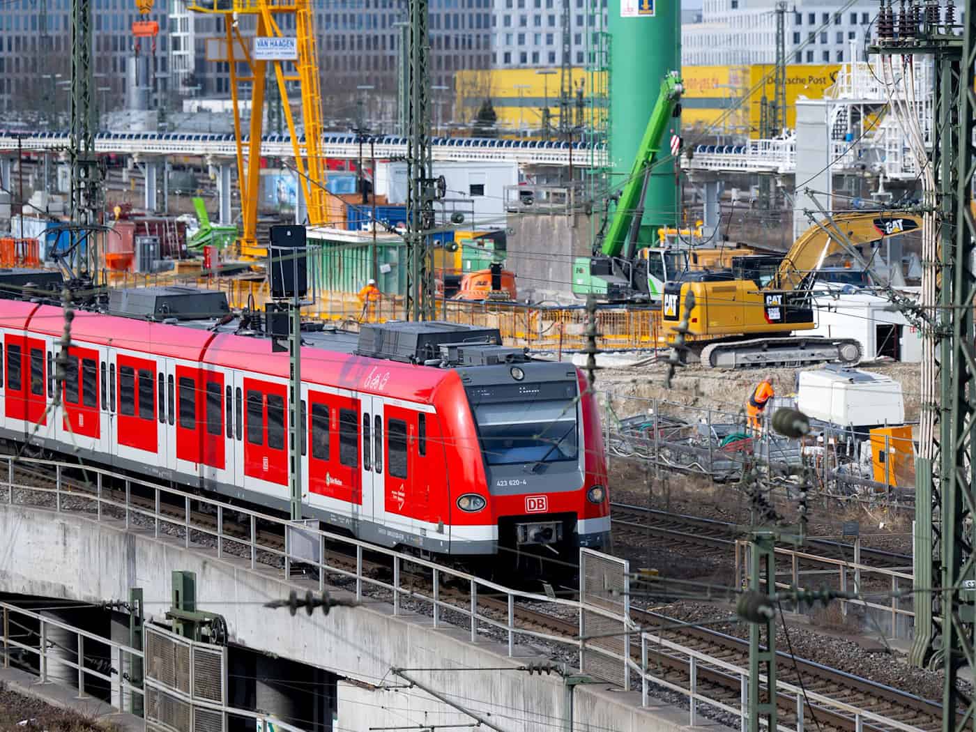Die Stammstrecke wird über das Wochenende wieder einmal für Wartungsarbeiten gesperrt. (Symbolbild) / Foto: Sven Hoppe/dpa