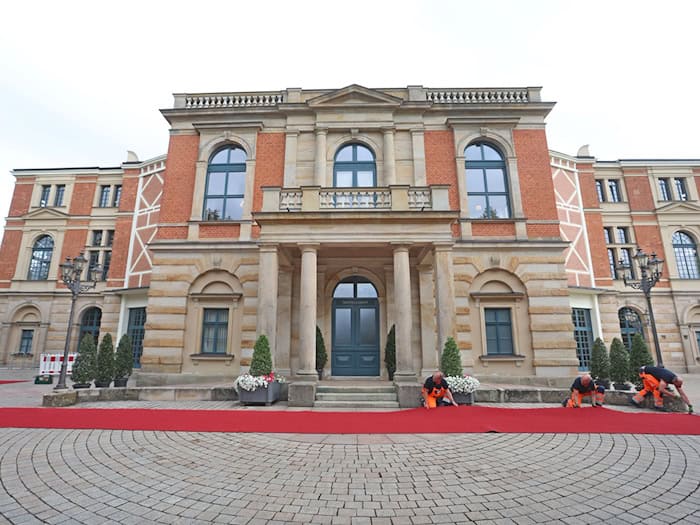 Bayreuths Aushängeschild - das Festspielhaus. (Archivbild) / Foto: Karl-Josef Hildenbrand/dpa