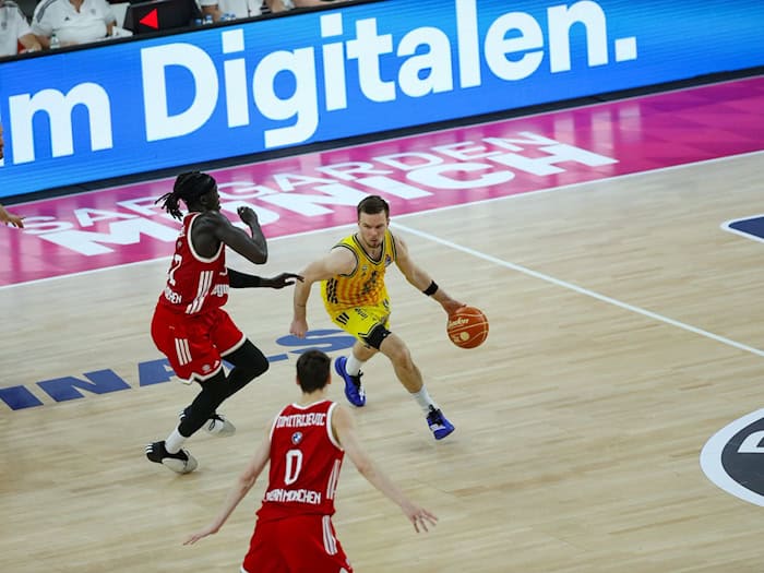 Alba Berlin dreht Spiel in München und holt überraschend den Meistertitel