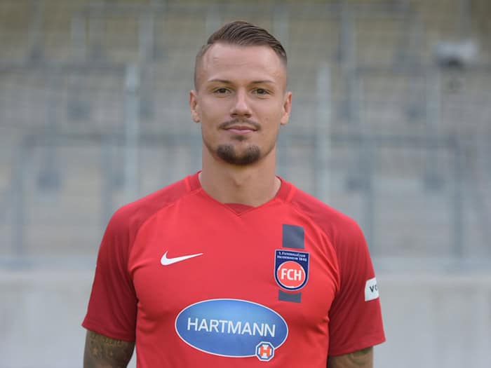 Philp (hier noch im Heidenheimer Trikot) verlässt die SpVgg Greuther Fürth. (Archivbild) / Foto: picture alliance / Stefan Puchner/dpa