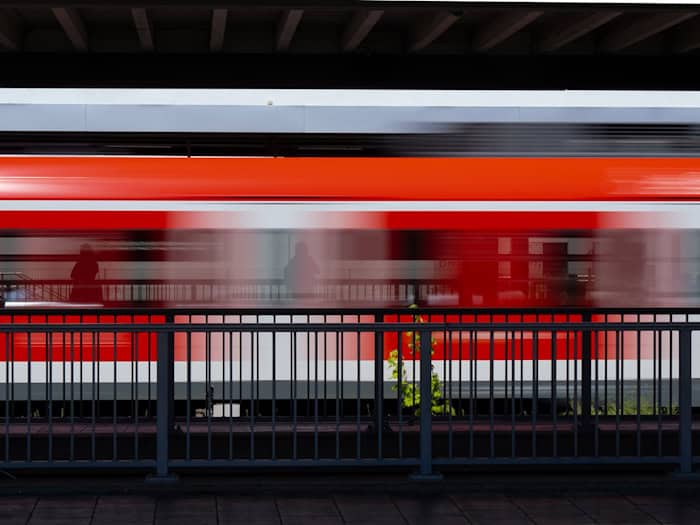 Auch die Münchner S-Bahn ist von der Funkstörung betroffen. (Archivbild) / Foto: Sven Hoppe/dpa