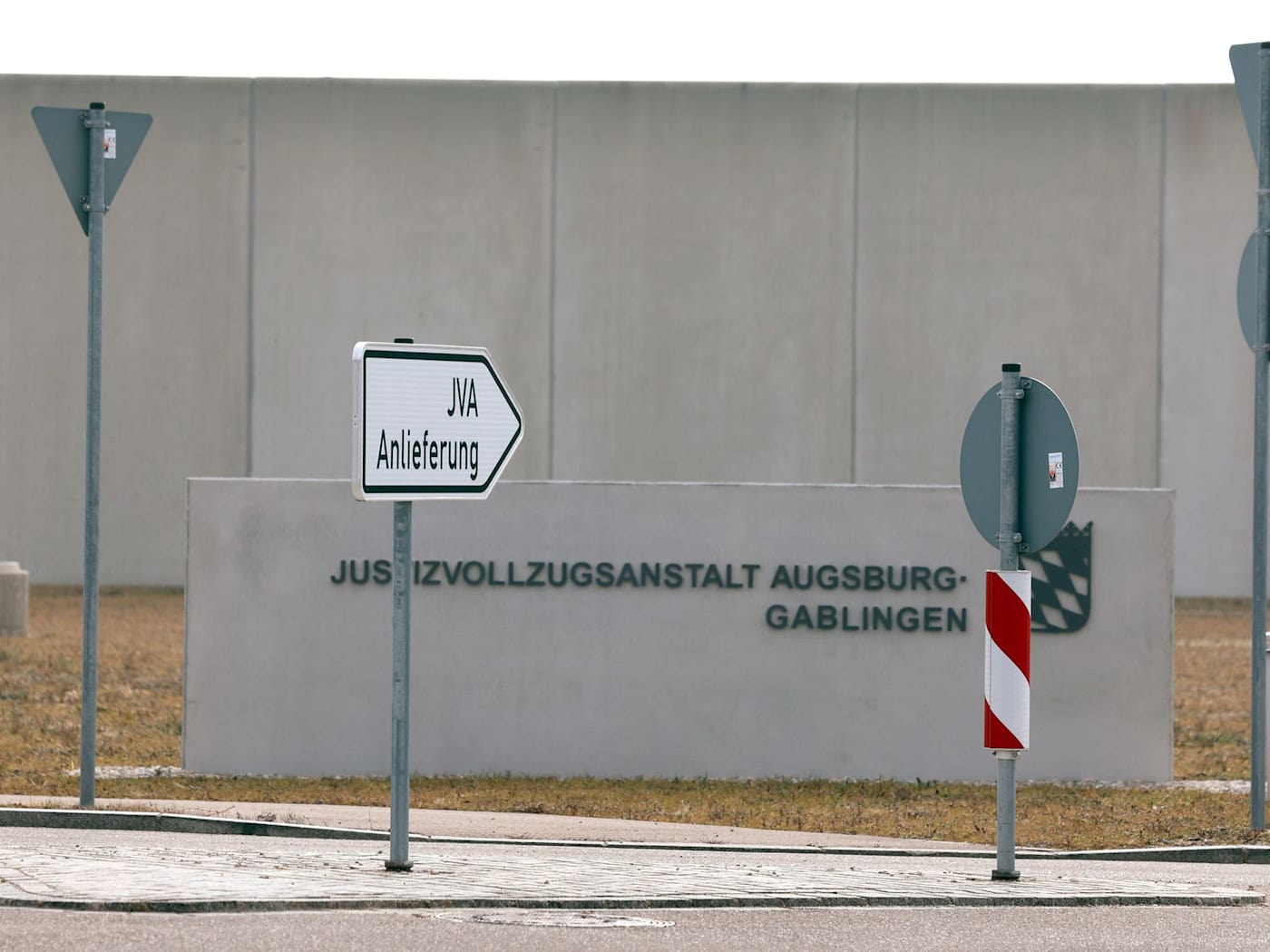 Vorfälle wir in der JVA Gablingen sollen sich künftig nicht mehr wiederholen. (Archivbild) / Foto: Karl-Josef Hildenbrand/dpa