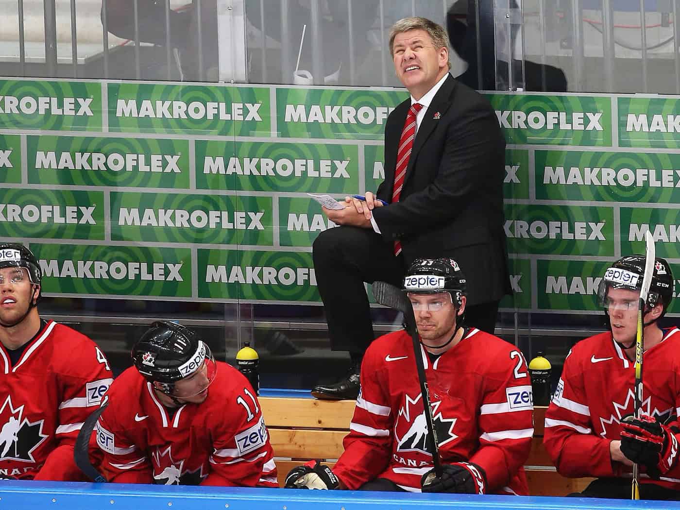 Eishockey-Trainer Bill Peters von DEL-Club Augsburger Panther ist schwer erkrankt. (Archivbild) / Foto: picture alliance / dpa