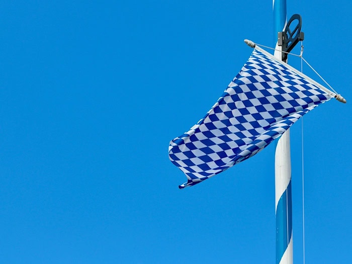 Bayerns Identität: Zwischen digitalem Fortschritt und regionaler Verbundenheit. / Foto: Juliane Liebermann auf Unsplash.com